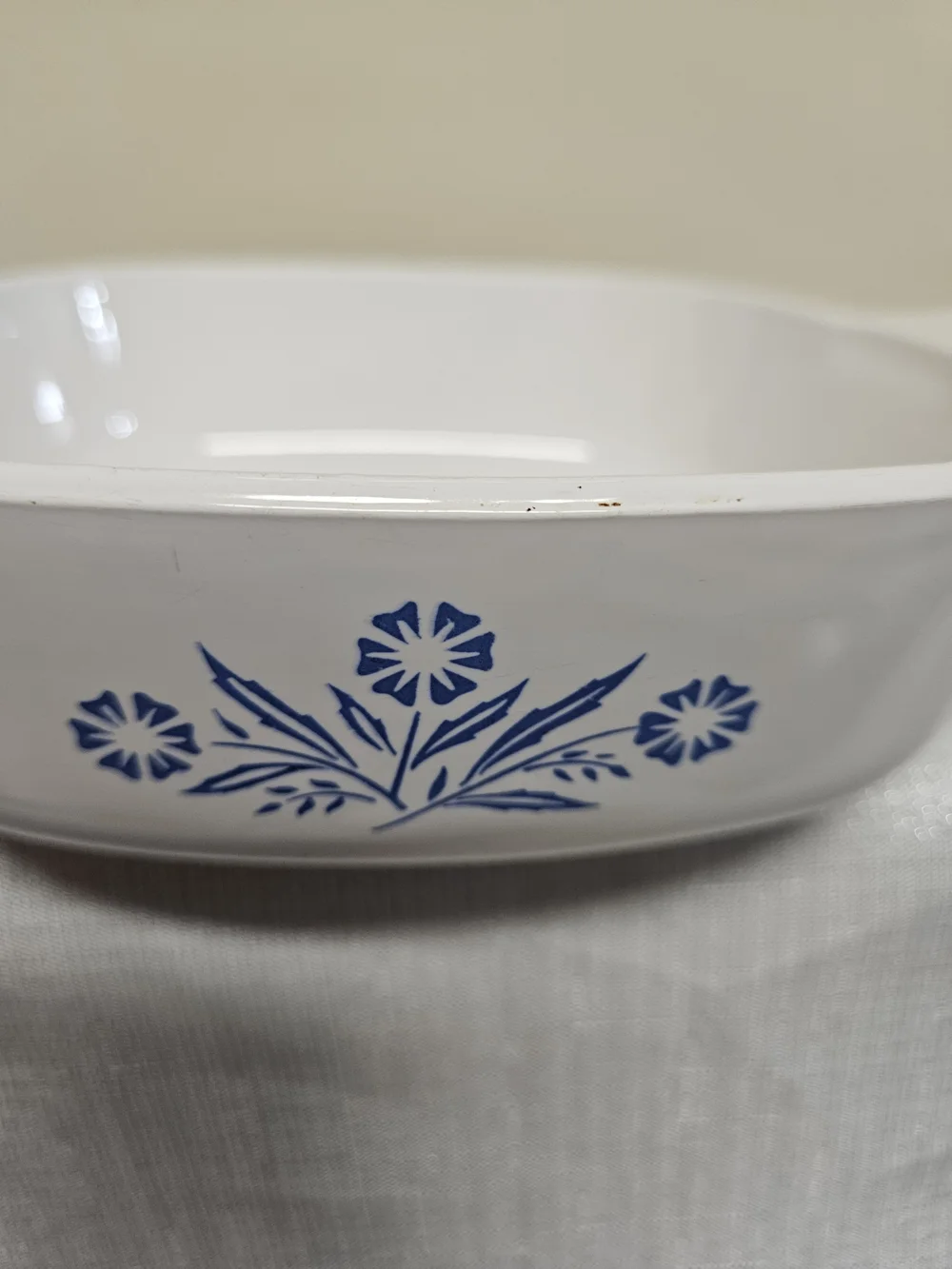 CorningWare Blue Cornflower Casserole Dish with Lid